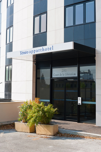 Exterior & Views 2, Ténéo Apparthotel Talence - Arthéna, Gironde