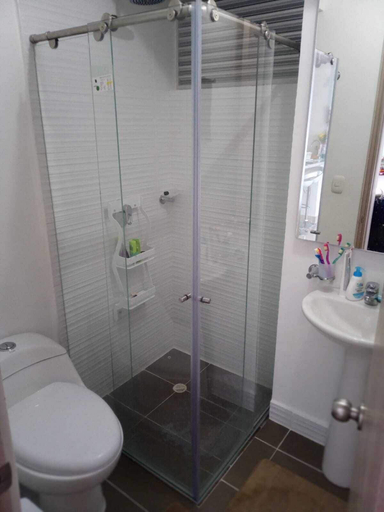 Bathroom 4, Hermoso Apartemaneto ricaurte, Ricaurte