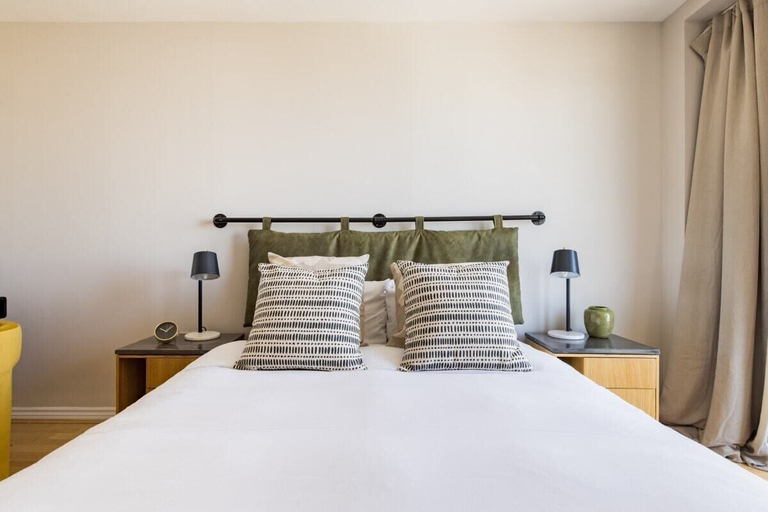 Bedroom 3, The Nine Elms Lane Arms - Stunning & Bright 2bdr Flat With Balconies, London