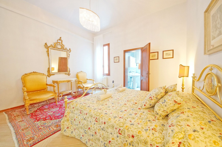 Others 5, DolceVita Apartments N. 250, Venezia