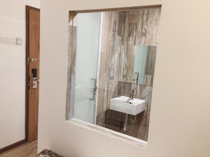 Bathroom 3, Rest And Comfort Boutique Hotel, Kuala Terengganu