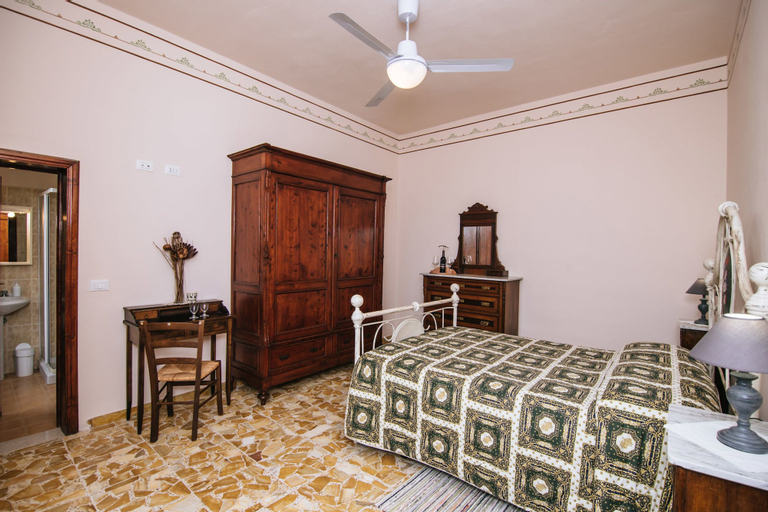 Bedroom 5, Agriturismo Spazzavento, Florence