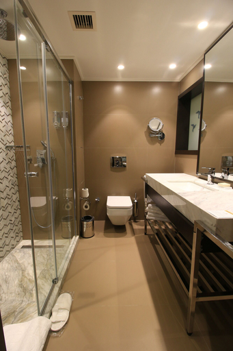 Bathroom 5, Waxwing Hotel, Merkez