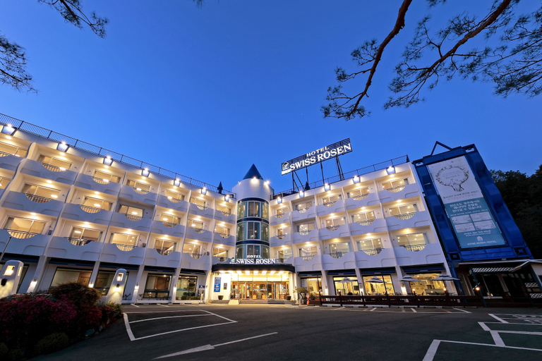 Exterior & Views 2, Benikea Swiss Rosen Hotel, Gyeongju