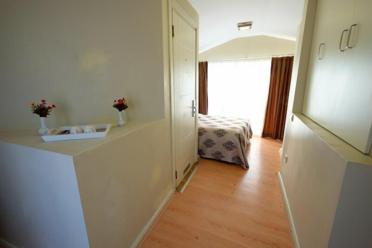 Bedroom 2, Ada Home's Hotel Taksim, Beyoğlu