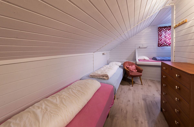 Bedroom 3, Skottneset Feriesenter, Selje