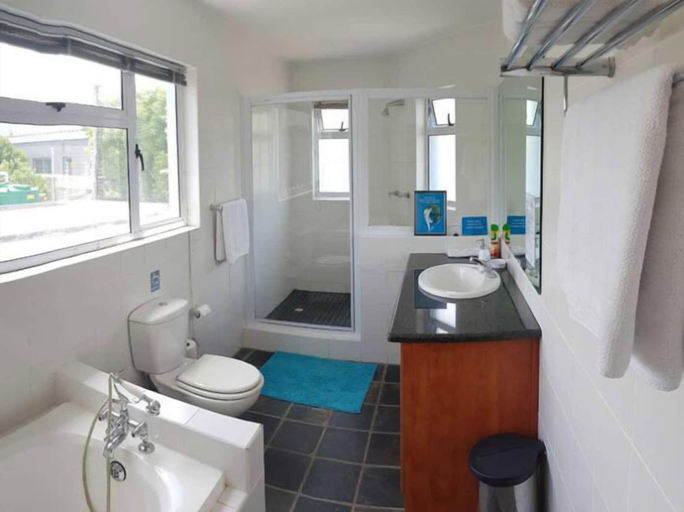 Others 4, Hout Bay Backpackers, City of Cape Town