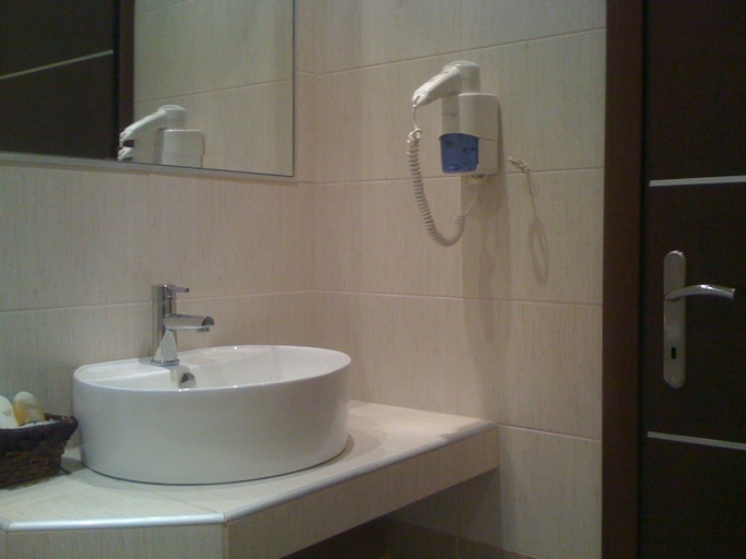 Bathroom 4, Avra Hotel, Central Macedonia