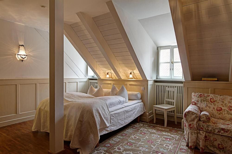 Bedroom 4, Hotel Orphée - Großes Haus, Regensburg