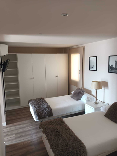 Bedroom 3, Hotel Monegal, Barcelona