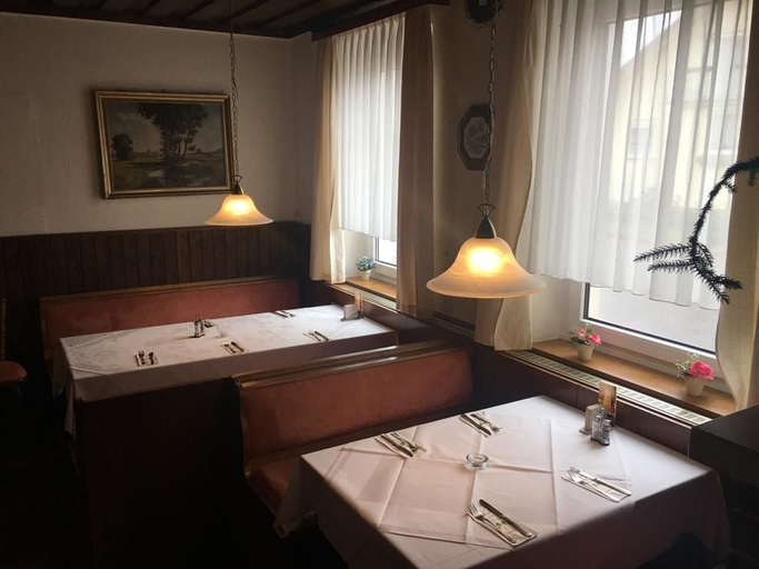Others 4, Zum Ritter, Göttingen