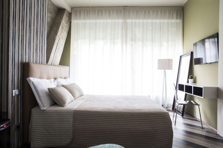 Bedroom 5, Serendipity Rooms, Milano