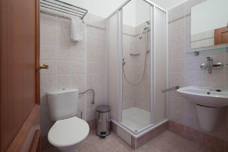 Bathroom 4, Hotel U Černého orla, Jihlava