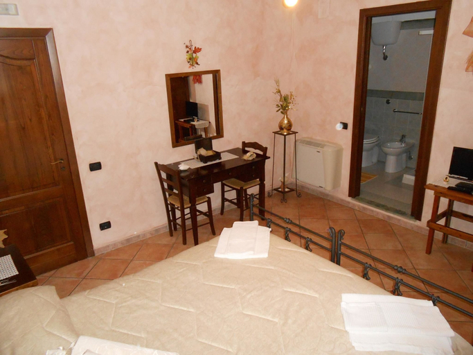 Bedroom 3, Agriturismo Terra Nostra, Salerno