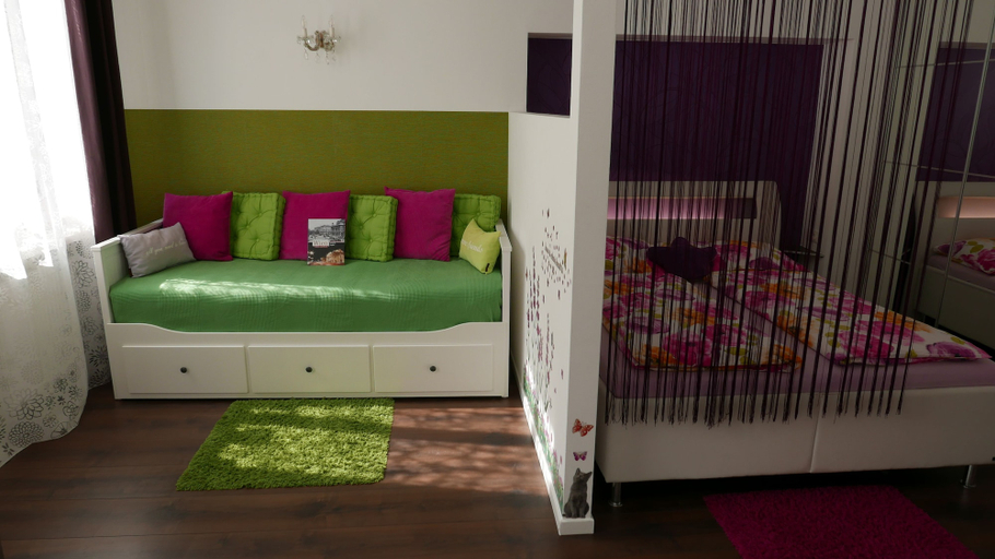 Bedroom 5, GoVienna Small Modern Apartment, Wien