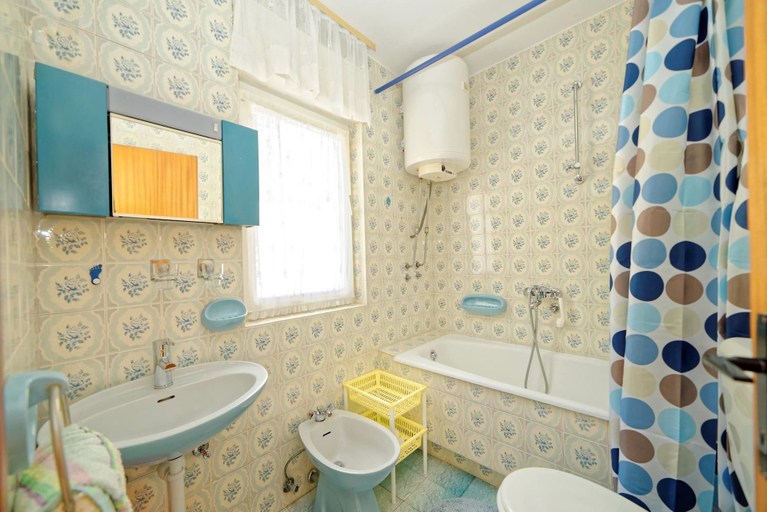 Bathroom 3, Apartments Marica 3130, Lopar/Supetarska Draga