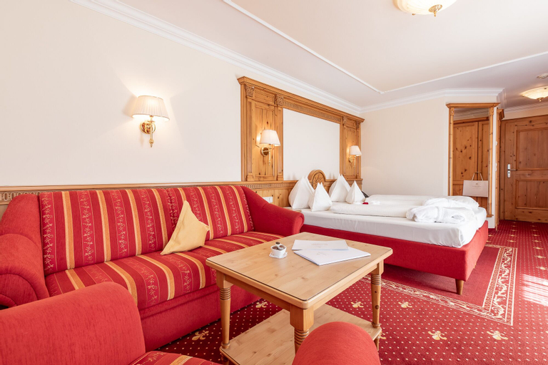 Bedroom 3, Hotel Seehof, Kitzbühel