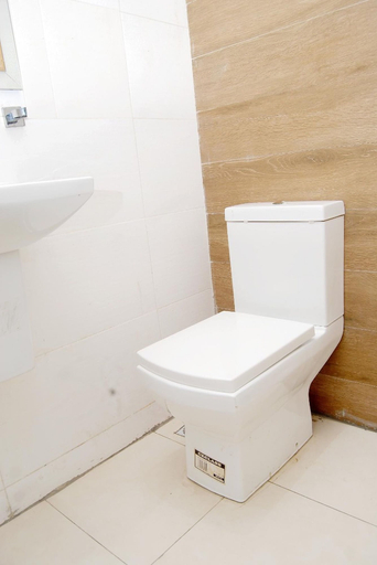 Bathroom 4, Kings Celia Hotel & Suites, Mainland