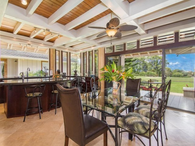 Food & Drinks, Rate Elegant Home With hot tub and Pool on Makai Golf Course, Kauai