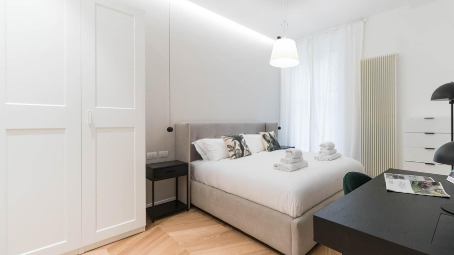 Others 5, Italianway Comfort - Pindemonte 1, Milano