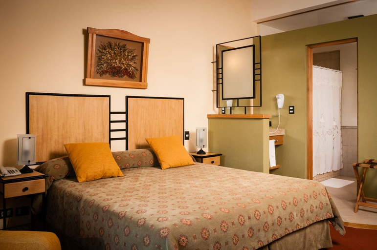 Bedroom 3, Antuquelen, Los Lagos