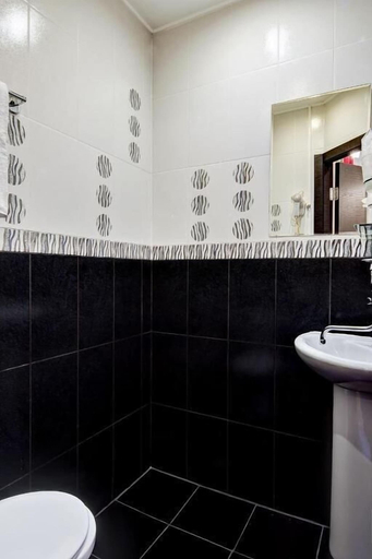 Bathroom 2, Minima Dinamo, Northern