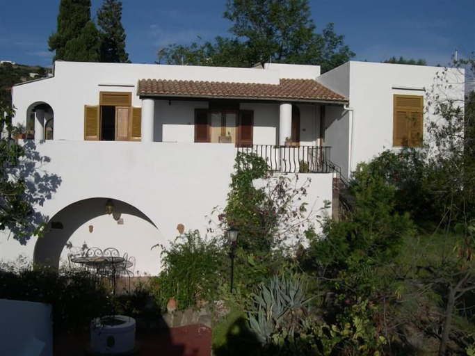 Exterior & Views 2, Albergo Villa Diana, Messina