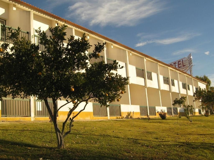 Exterior & Views 2, Estremoz Hotel, Estremoz