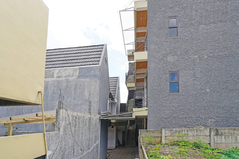 Exterior & Views 2, SPOT ON 91993 Pondok Hs Padalarang Syariah, Bandung