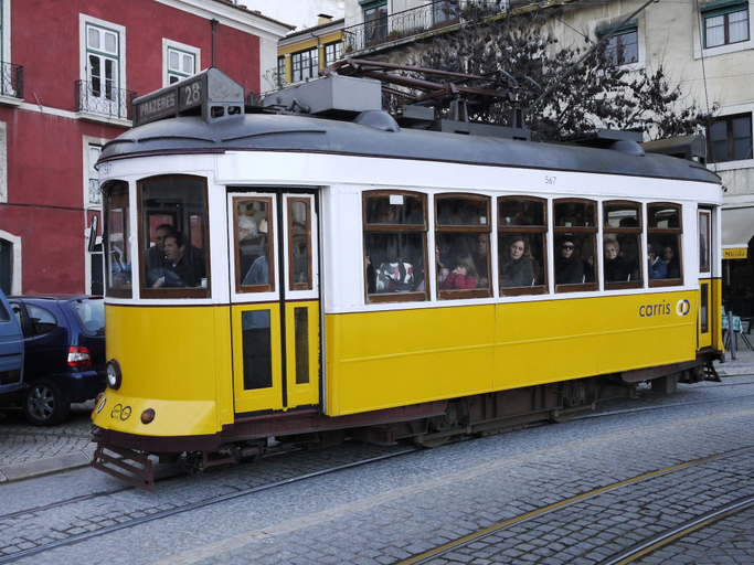 Others 5, Alfama de Paixao, Lisbon