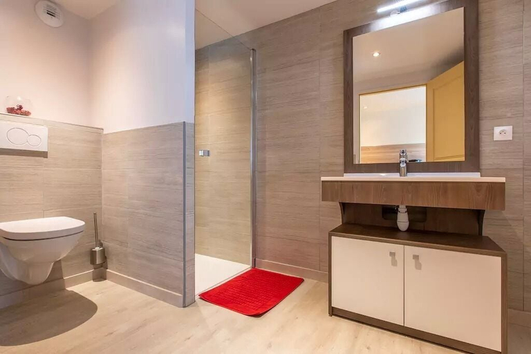 Bathroom 4, Domaine Des Écuries, Haute-Savoie