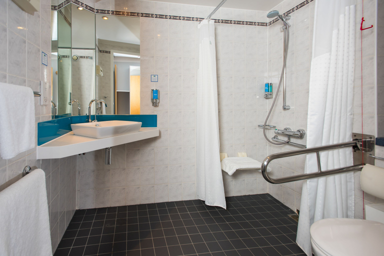 Bathroom 3, Holiday Inn Express LONDON - GREENWICH by IHG, London