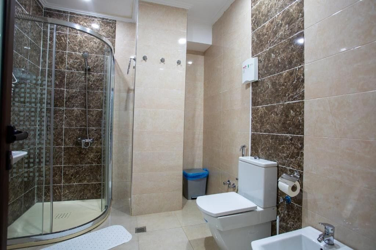 Bathroom 4, Hotel Jibal Chaouen, Chefchaouen