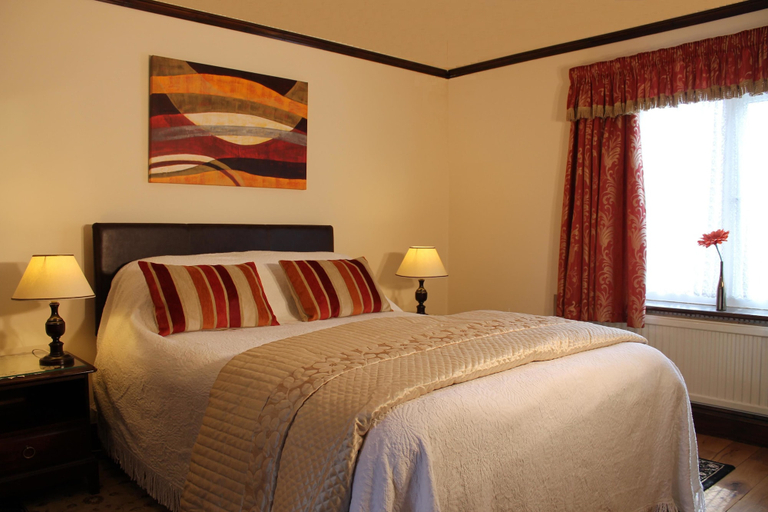 Bedroom 2, Colston Hall Cottages, Suffolk