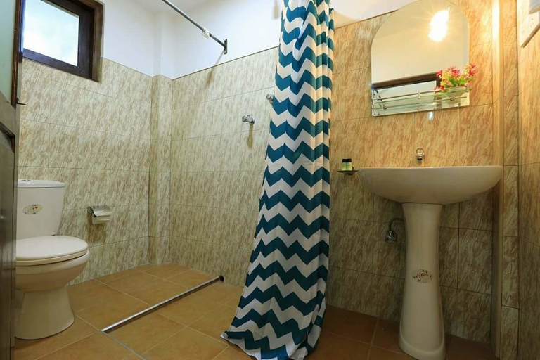 Bathroom 3, Villa ok, Habaraduwa