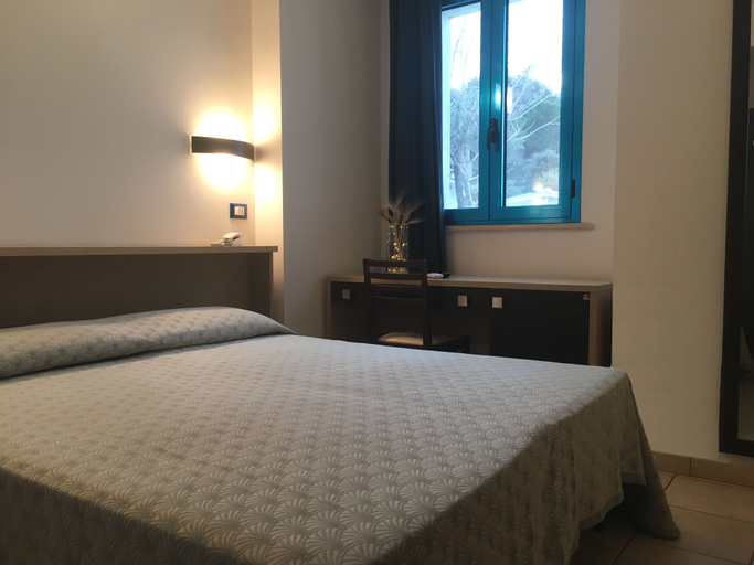 Bedroom 4, Riviera Hotel Residence, Foggia
