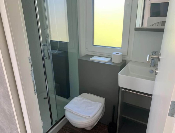 Bathroom 4, Europarcs Gulperberg, Gulpen-Wittem