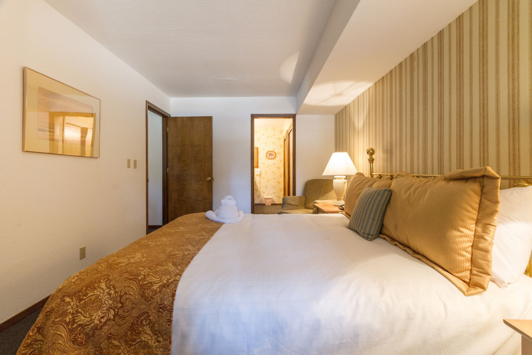 Bedroom 2, Mountain Retreat Resort, Calaveras