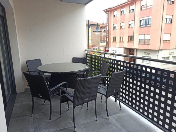 Others 5, Cuera. Apartamento con piscina en Llanes, Asturias