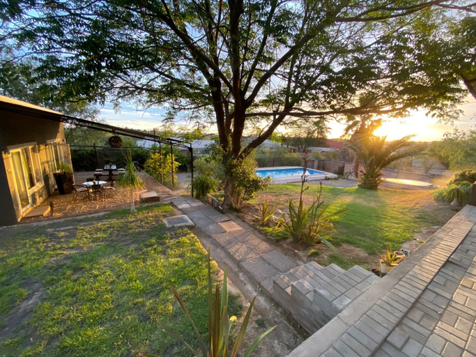 Others 5, Haus Holzapfel, Central Karoo