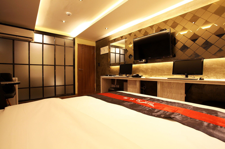 Others 5, Hotel Less Seoul, Jung