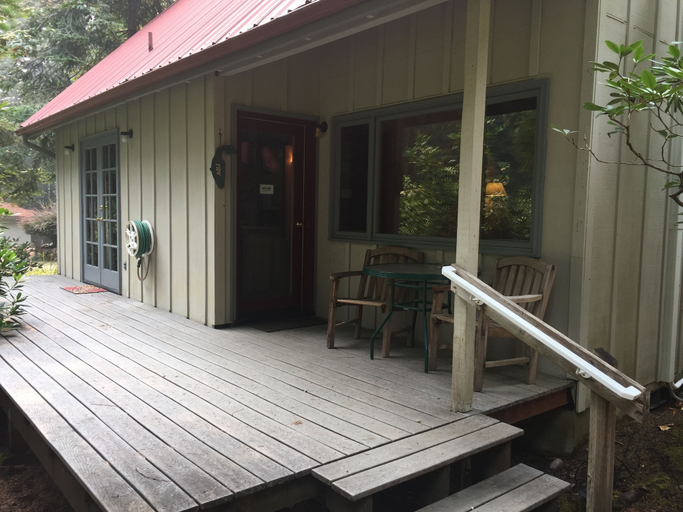 Exterior & Views 2, Steamboat Inn, Douglas