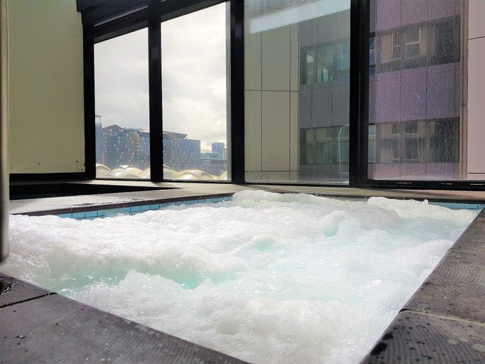 Sport & Beauty 5, ReadySet Apartments at Liberty, Melbourne
