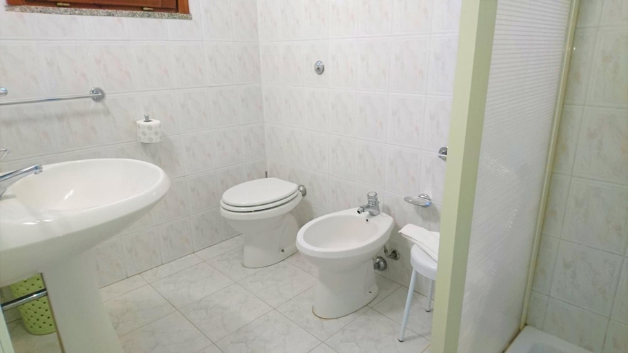 Bathroom 4, Complesso Il Saraceno, Cagliari