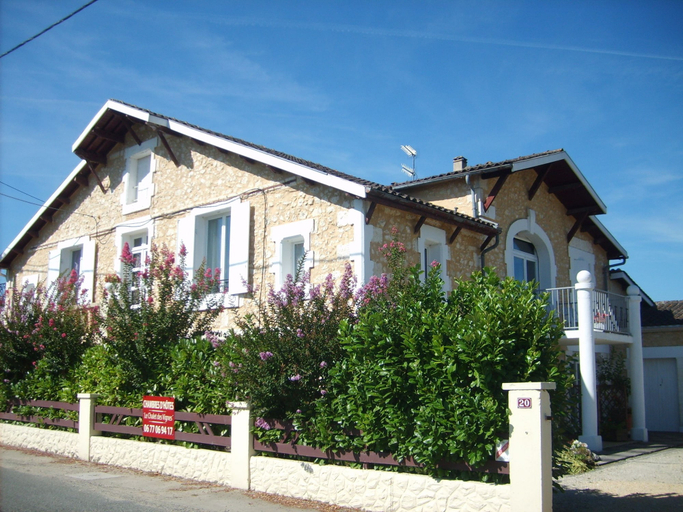 Exterior & Views 1, Le Châlet des Vignes, Dordogne