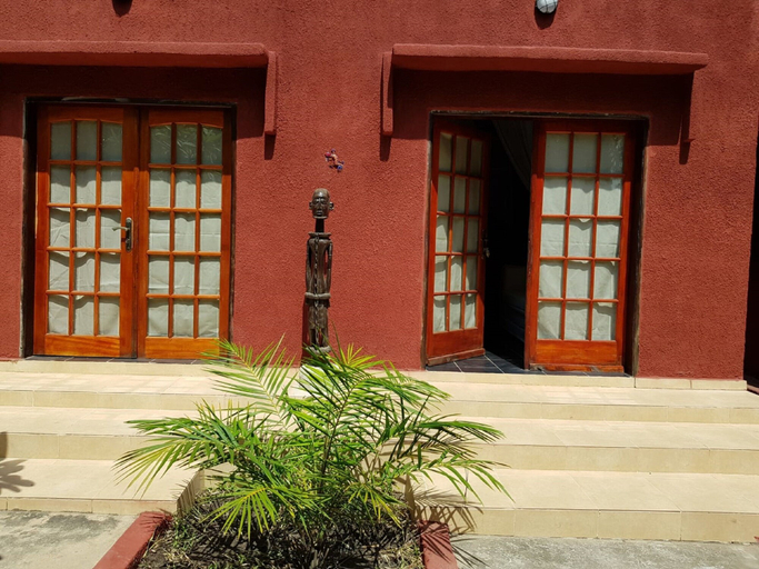Exterior & Views 2, Suleima Lodge, Kombo South