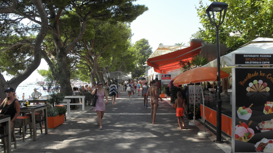Others 4, M&M apartments, Makarska