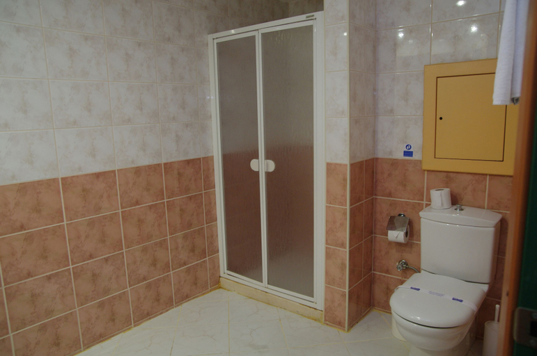 Bathroom 5, Club Sidar, Alanya