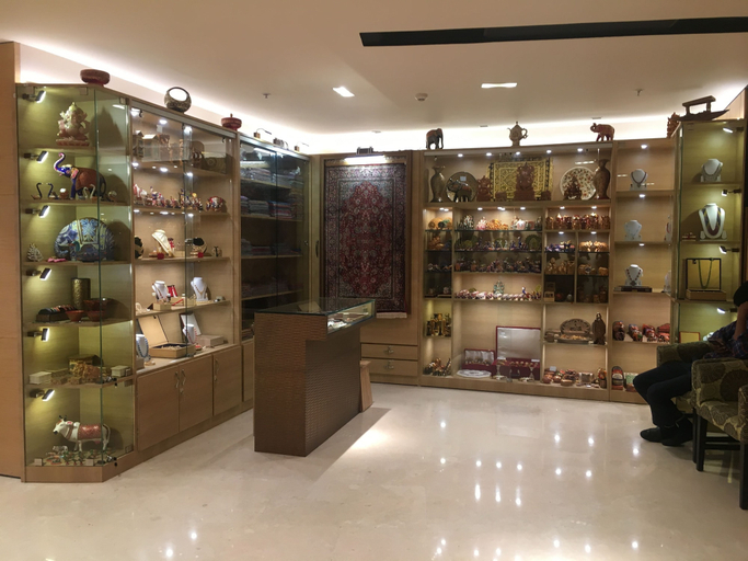 Food & Drinks 5, Fairfield by Marriott Visakapatnam, Visakhapatnam