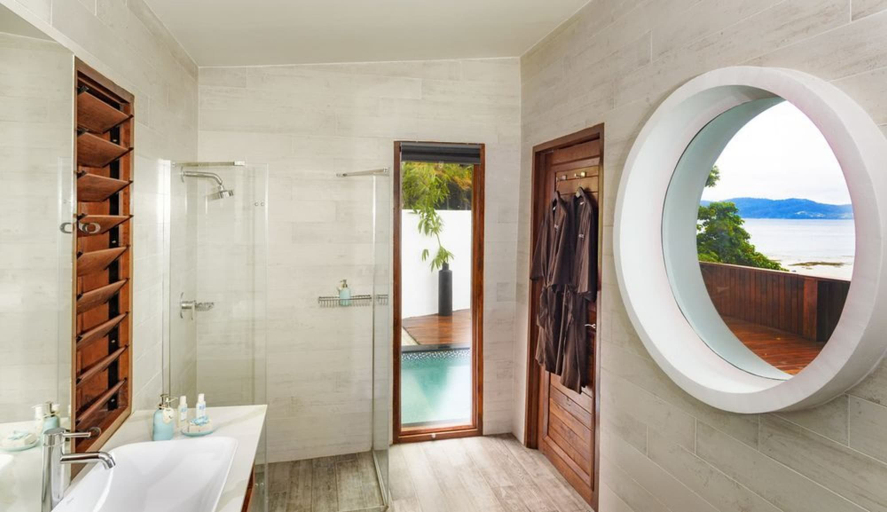 Bathroom, The Remote Resort, Fiji Islands, Cakaudrove